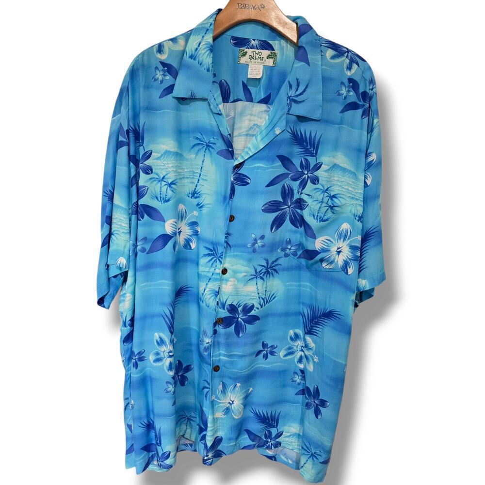 Vintage Two Palms Made in Hawaii Floral Rayon Aloha Shirt – 2XL
​